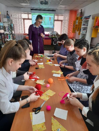 Первый «ФолкУрок» в Центральной модельной библиотеке с. Новичиха.